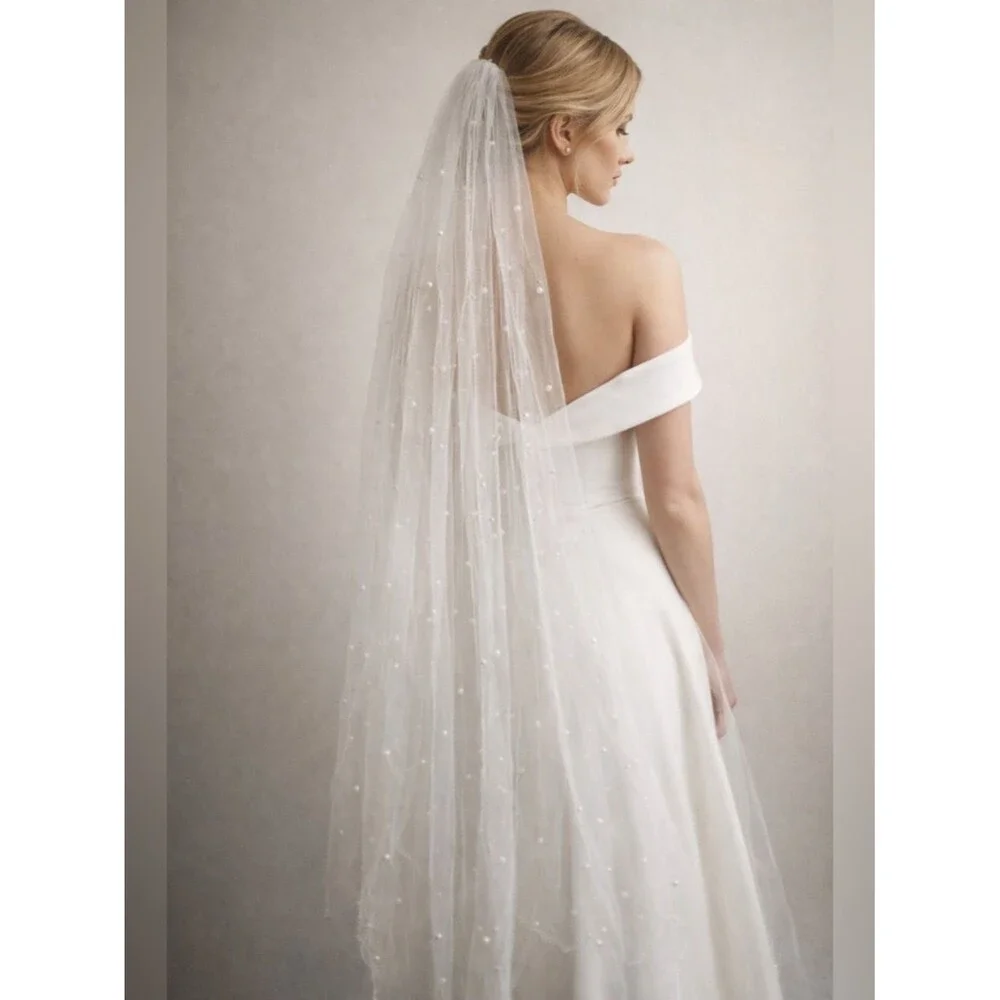 ✨ Pearl Embellished Bridal Veil / Hair Comb – Romantic Elegant ✨